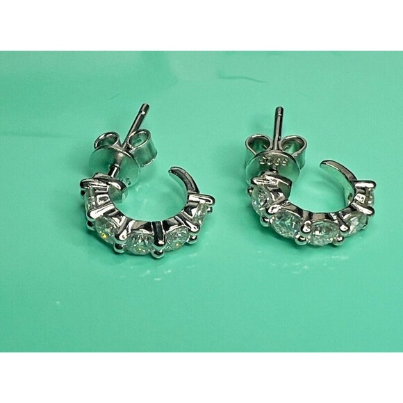 1 CT Genuine Moissanite 5 Stone Huggie Hoop Earrings Sterling Silver - Picture 3 of 10